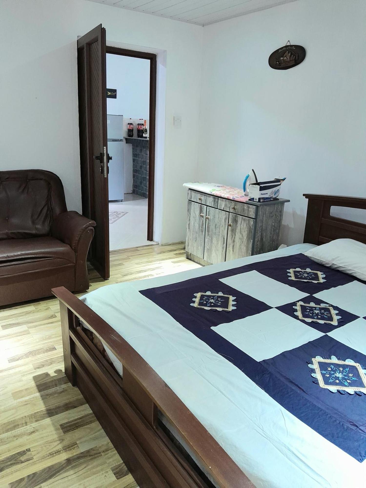 Beautiful Affordable House - 5 Minutes From The Airport And 12 Minutes To Blue Bay Beach Mon Tresor Экстерьер фото